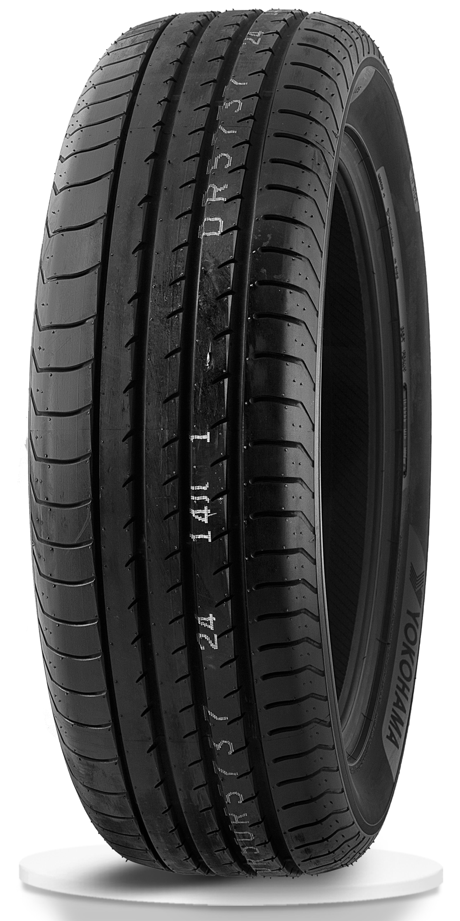 235/55R18    Yokohama ADVAN Sport V105S  100Y