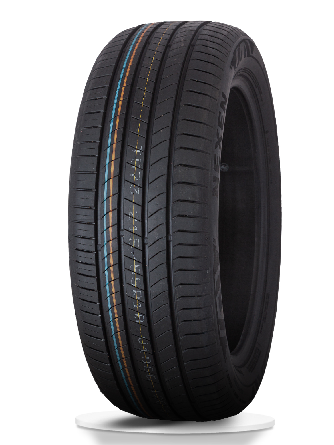 215/55R18    Nexen N'Fera Primus  95V